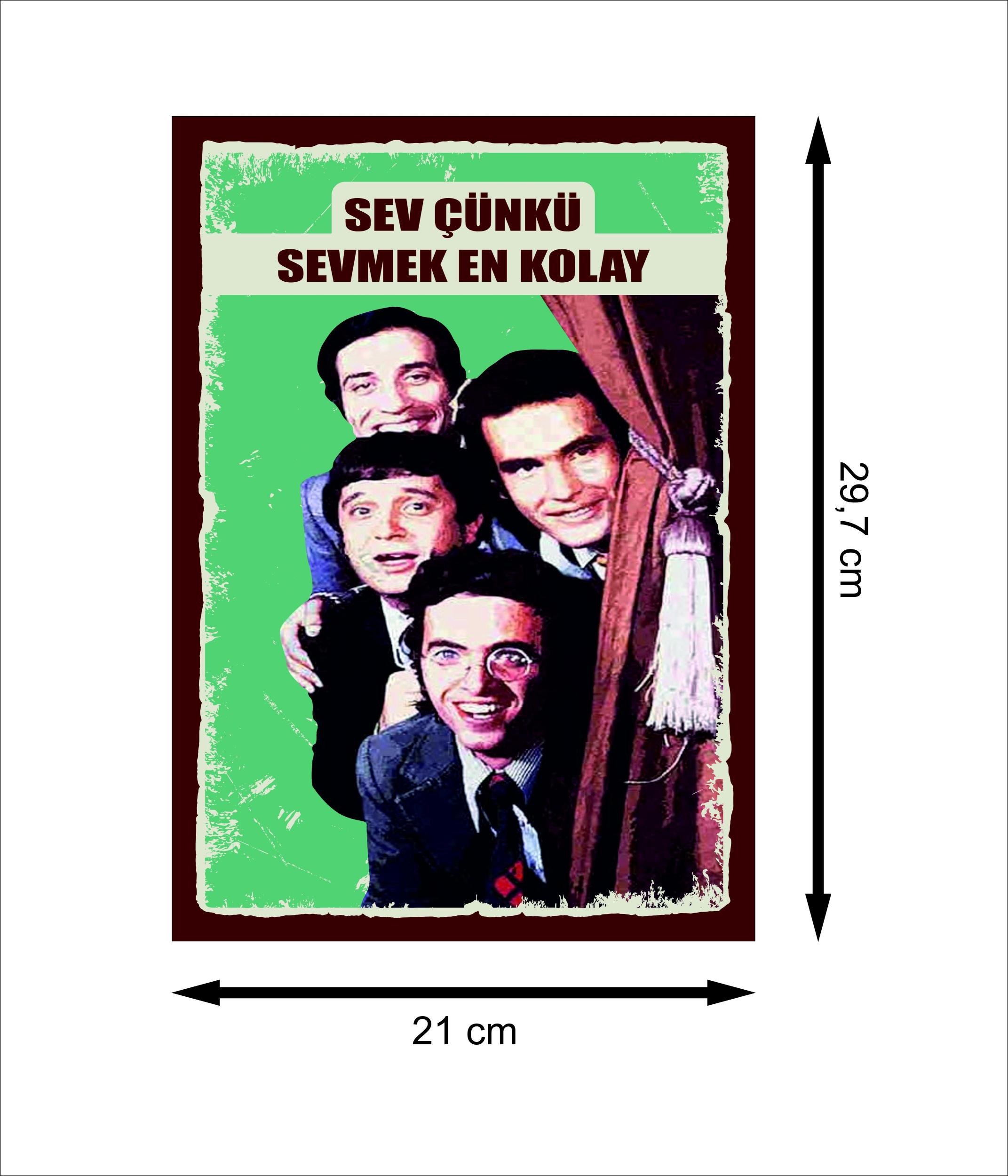 Hababam%20Sınıfı%20Sev%20Çünkü%20Sevmek%20En%20Kolay%20Retro%20Ahşap%20Poster%20